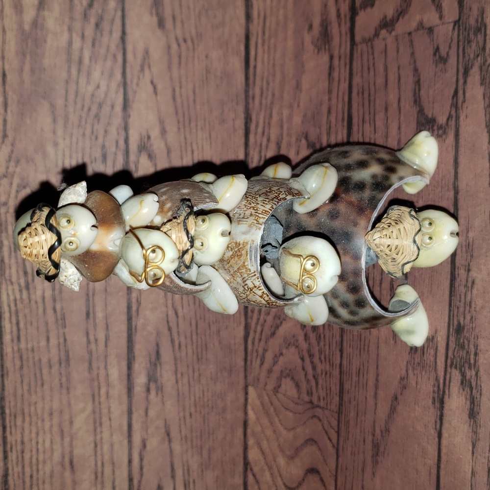 Cute Stacked Turtles Hawaiian Shell Souvenir Decor